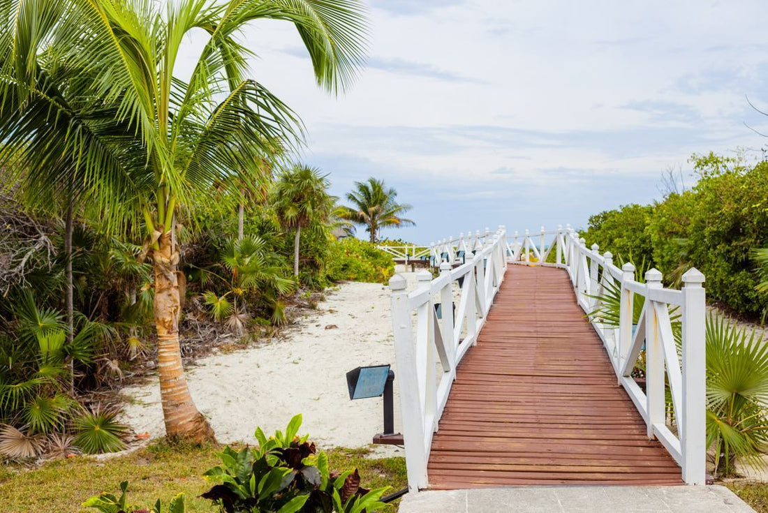 Planning a Babymoon : 5 Travel Tips for a Smooth Holiday