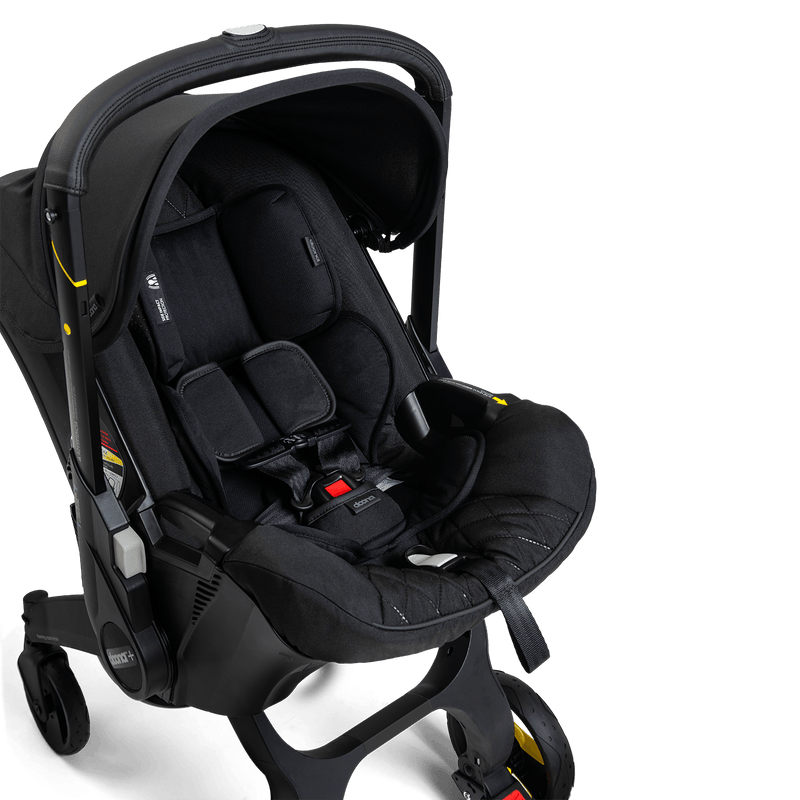 Doona + Car Seat & Isofix Midnight Limited Edition